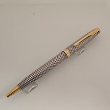 Parker sonnet sterling d'occasion  Expédié en Belgium