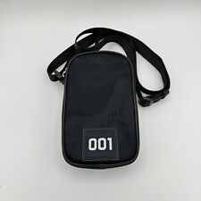 Bolsa tiracolo Armani Exchange cinto masculino preto 001 patch luxo férias NYC comprar usado  Enviando para Brazil