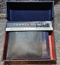 Carteira Tommy Hilfiger Masculina Couro Premium Carteira Dupla Rfid Azul Marinho comprar usado  Enviando para Brazil