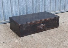 Vecchio antico contenitore usato  Gubbio