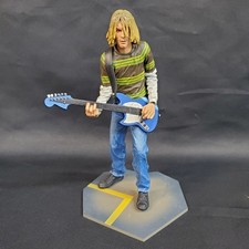 Boneco de ação NECA Kurt Cobain Teen Spirit vídeo Fender Mustang guitarra comprar usado  Enviando para Brazil