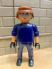Playmobil personnage policier d'occasion  Saint-Loup-Géanges