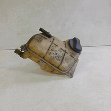 8d0121403l vaschetta compensaz usato  Italia
