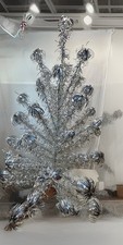 Evergleam fountain pom for sale  Morrisville