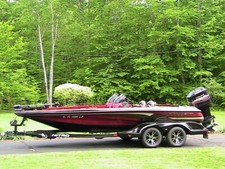Nitro 911 center for sale  Moultonborough