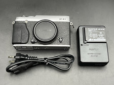 Corpo fotocamera digitale usato  Spedire a Italy