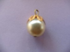 Pendentif perle goutte d'occasion  Commentry