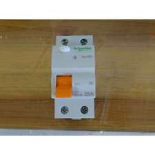 Schneider 16742 interruttore usato  Italia