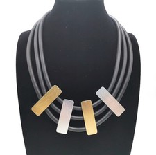 Collana gomma nera usato  Mira