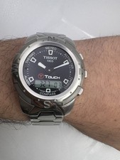 Relógio masculino TISSOT Z252/352 quartzo 30M aço inoxidável Digiana usado bom estado, usado comprar usado Relógio masculino TISSOT Z252/352 quartzo 30M aço inoxidável Digiana usado bom estado, usado comprar usado  Enviando para Brazil