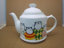 Wade cats teapot. for sale  LLANYMYNECH