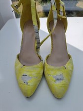 Court shoes size for sale  GREAT YARMOUTH
