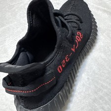 Adidas Yeezy Boost 350 V2 Low Bred Tamanho 9 Masculino É apenas um sapato à direita comprar usado  Enviando para Brazil