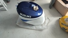serbatoio gsx 750 suzuki usato serbatoio gsx 750 suzuki usato Viu