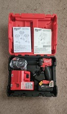 NUEVA Llave de Impacto Compacta Milwaukee 2854-22R M18 COMBUSTIBLE 3/8"  segunda mano  Embacar hacia Mexico