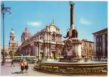 Catania piazza duomo usato  Italia