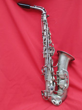 Saxophone estampillé santini d'occasion Saxophone estampillé santini d'occasion  Vernet-les-Bains