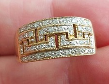 Beautiful 9ct yellow for sale  SOUTHAMPTON