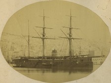 Bateau guerre. frégate d'occasion  Montargis