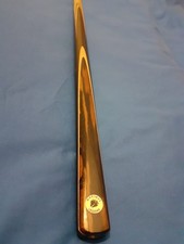 maximus cue for sale  EAST GRINSTEAD