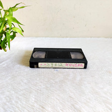 Usado, 1994 Vintage VHS Vídeo Khuddar Bollywood Filme Raro Colecionável Fita VHS VCR71 comprar usado Usado, 1994 Vintage VHS Vídeo Khuddar Bollywood Filme Raro Colecionável Fita VHS VCR71 comprar usado  Enviando para Brazil