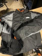 Giacca moto uomo usato Giacca moto uomo usato  Genova