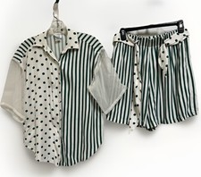 Vintage women set for sale  Curtice