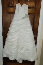 Davids bridal wedding for sale  Hamilton