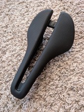 Selim Bontrager Aeolus Pro 145 mm. Trilhos de carbono. 170 g comprar usado  Enviando para Brazil
