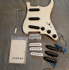 Loaded strat style d'occasion  Expédié en Belgium