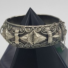 Antiga pulseira berbere marroquina pirâmide articulada fecho de pino 800 P comprar usado  Enviando para Brazil