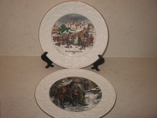 Christmas plates holly for sale  WELLINGBOROUGH