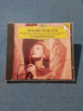 Mozart requiem. bernstein. usato  Torino