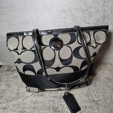 Woman coach classic for sale  Batavia