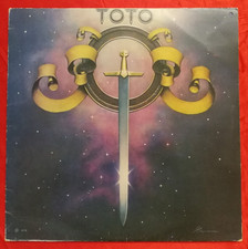 Toto hold the usato  Italia