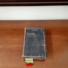 1940s holy bible d'occasion  Expédié en Belgium