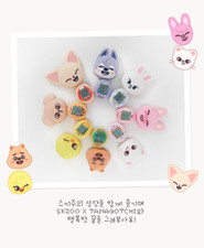 CONJUNTO PRÉ-ENCOMENDA SKZOO TAMAGOTCHI & ESTOJO Stray Kids SKZ MERCH OFICIAL + PRESENTES comprar usado  Enviando para Brazil