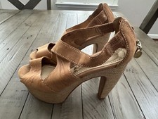 Sandálias salto plataforma Santa Lolla tamanho 6 comprar usado  Enviando para Brazil