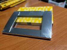 Giacenza magazzino placca usato Giacenza magazzino placca usato  San Giovanni la Punta