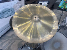 Usado, Prato de porcelana vintage década de 1960 Zildjian EUA 22" 1868g excelente estado! comprar usado  Enviando para Brazil