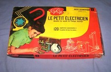 Boîte jeux petit d'occasion  Cosne-Cours-sur-Loire