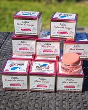 Crème éclaircissante visage d'occasion  Châlus