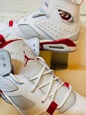 Scarpe ginnastica air usato  Brindisi