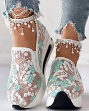 Tênis Feminino Bordado Floral Malha Tênis Slip On Casual Salto Confortável comprar usado  Enviando para Brazil