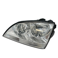 Fanale anteriore sinistro usato Fanale anteriore sinistro usato  Desio