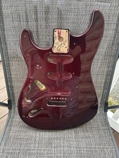 Usado, 2004 Fender Stratocaster corpo de guitarra canhoto feito no México vinho tinto comprar usado  Enviando para Brazil