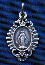 Petite médaille religieuse d'occasion  Pont-Évêque