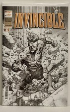 Invincible ryan ottley usato  Roma