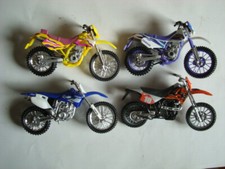 4  Moto Cross - Enduro - Yamaha KTM Kawasaki 1:18 comprar usado  Enviando para Brazil