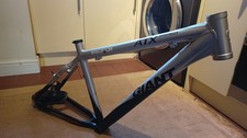 Giant atx pro for sale  FARINGDON